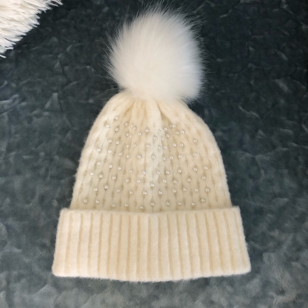 Cream Toque Fluffy Pom Pom Pearl Beading